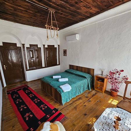 Guest House Panorama Μπεράτ Εξωτερικό φωτογραφία